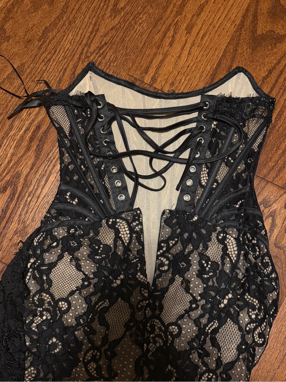 Heiress The Lace Corset Mini Dress - Black - Picture 3 of 6